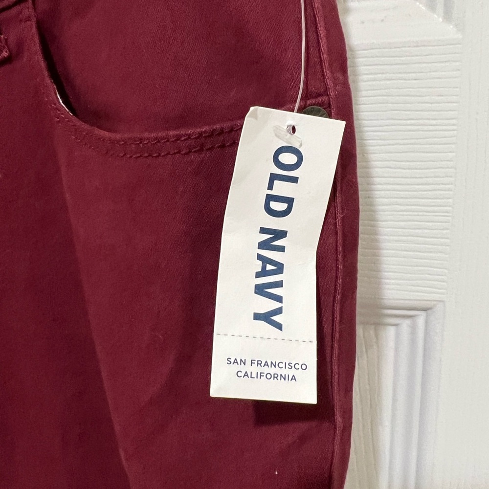 New Old Navy 20 plus Deep Red Pants - Picture 2 of 6